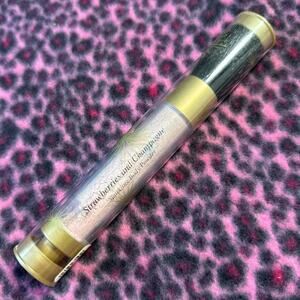 Victoria's Secret Sparkling Body Powder NWT